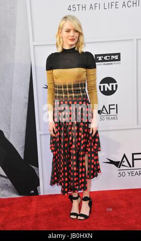 Los Angeles, CA, USA. 8th June, 2017. Emma Stone at arrivals for 2017 AFI Life Achievement Award Gala Honoring Diane Keaton, The Dolby Theatre at Hollywood and Highland Center, Los Angeles, CA June 8, 2017. Credit: Elizabeth Goodenough/Everett Collection/Alamy Live News Stock Photo