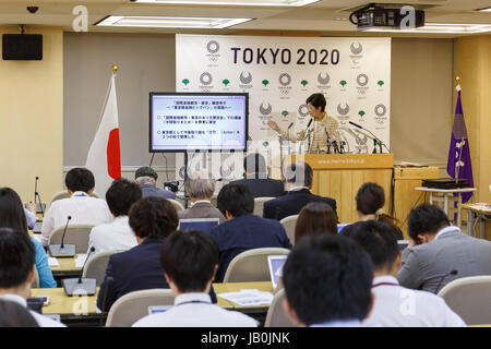 Tokyo, Japan. 9th June, 2017. Tokyo Governor Yuriko Koike speaks during her regular press conference at the Tokyo Metropolitan Government building on June 9, 2017, Tokyo, Japan. After her weekly news conference, staff took down the 2020 Tokyo Olympic background before Koike reentered the room as the leader of Tomin First no Kai (Tokyo Citizens First) to attend the Q&A sessions on the next Metropolitan Assembly election to be held on July 2. Credit: Rodrigo Reyes Marin/AFLO/Alamy Live News Stock Photo