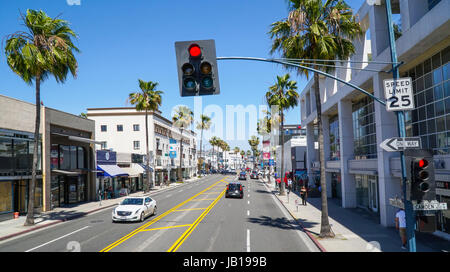 Santa Monica Boulevard street view in Beverly Hills - LOS ANGELES ...