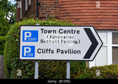 Parking road sign in Southend on Sea, Essex, for Town Centre and Cliffs Pavilion. Directions Stock Photo