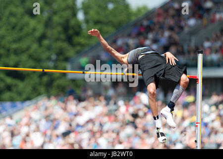 Gianmarco TAMBERI competing in the men's high jump at the 2016 Diamond League, Alexander Stadium, Birmingham, UK, 6th June 2016. Stock Photo