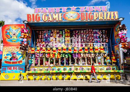 Miami Florida,Tamiami Park,Miami-Dade County Youth Fair & Exposition,county fair,carnival game,prizes,stuffed animals,toys,midway,FL170331069 Stock Photo