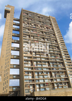 LONDON, ENGLAND, UK - MARCH 05, 2009: The Trellick Tower in North Kensington designed by Erno Goldfinger in 1964 is a Grade II listed masterpiece of new brutalist architecture Stock Photo