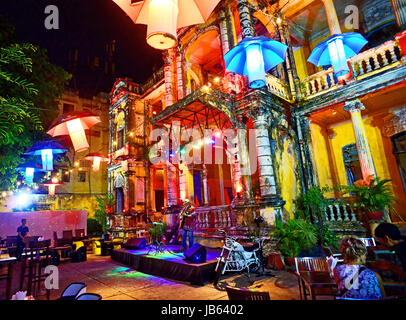 Alex Aguilar playing at the Mansion House Phnom Penh Cambodia Stock Photo