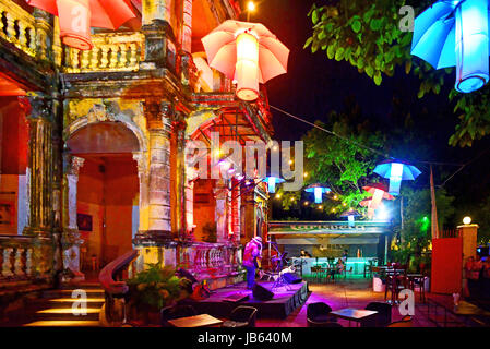 Alex Aguilar playing at the Mansion House Phnom Penh Cambodia Stock Photo