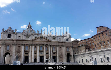 Picture of the outside of St. Peter's Basilica in Vatican city in Italy Stock Photo