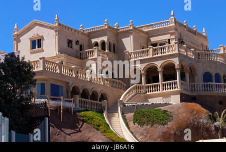 San Diego, Usa - May 13, 2014: A very beautiful new house,located on the shores of the Pacific Ocean,California, San Diego city, Usa. Stock Photo