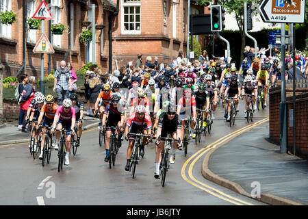 Warwick, Warwickshire, UK. 9th June, 2017. UK. Cyclists on stage 3 of the Ovo Energy Women`s Tour pass through Warwick town centre. Credit: Colin Underhill/Alamy Live News Stock Photo