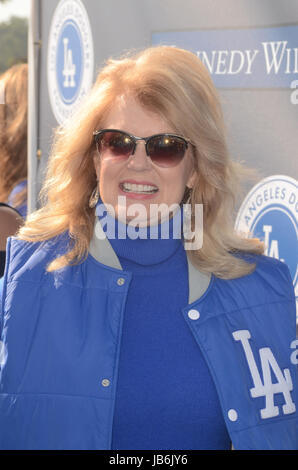 Los Angeles, Ca, USA. 08th June, 2017. Mary Hart at the Los Angeles Dodgers Foundation's 3rd Annual Blue Diamond Gala at Dodger Stadium on June 8, 2017 in Los Angeles, California. Credit: David Edwards/Media Punch/Alamy Live News Stock Photo