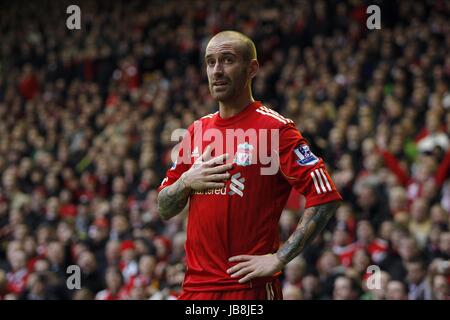 RAUL MEIRELES LIVERPOOL FC LIVERPOOL FC ANFIELD LIVERPOOL ENGLAND 16 January 2011 Stock Photo