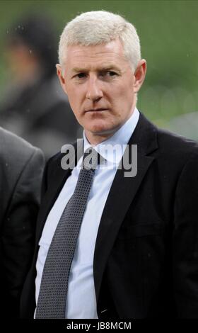 NIGEL WORTHINGTON NORTHERN IRELAND MANAGER NORTHERN IRELAND MANAGER AVIVA STADIUM DUBLIN REPUBLIC OF IRELAND 09 February 2011 Stock Photo