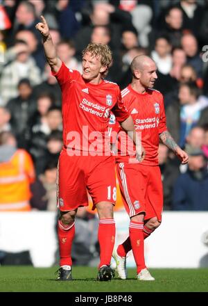 DIRK KUYT CELEBRATES WITH RAUL LIVERPOOL V MANCHESTER UNITED ANFIELD LIVERPOOL ENGLAND 06 March 2011 Stock Photo