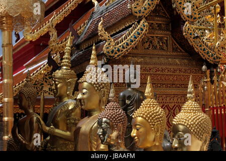 Die Architektur des Wat Phra That Doi Suthep Tempel in Chiang Mai im Norden von Thailand. Stock Photo