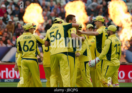 Birmingham, England, 10 June 2017. Australia celebrating the fall of an England wicket in their ICC Champions Trophy Group A match at Edgbaston. Credit: Colin Edwards/Alamy Live News. Stock Photo