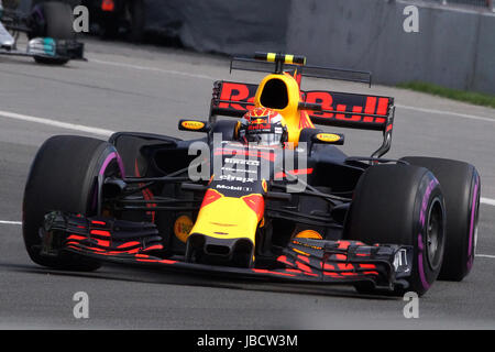 Montreal, Canada. 10th June, 2017. Formula One driver Max Verstappen during a qualifing lap at the Montreal Grand Prix. Credit: Mario Beauregard/Alamy Live News Stock Photo