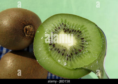 kiwi - actinidia deliciosa Stock Photo