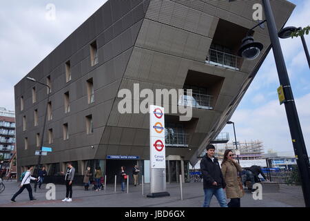 Canada Water Underground and Overground Station, London, England Stock Photo