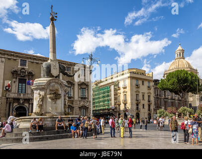 Piazza del Duomo (Cathedral Square) with the Cathedral of Santa Agatha and the Elephant Sculpture Fountain - Catania, S Stock Photo