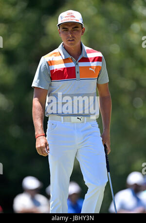 Memphis, TN, USA. 09th June, 2017. Rickie Fowler on the green of the second hole during the second round of the FedEx St. Jude Classic at TPC Southwind in Memphis, TN. Austin McAfee/CSM/Alamy Live News