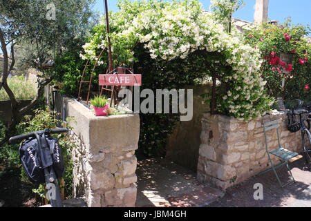 Murs small village in Provence Stock Photo