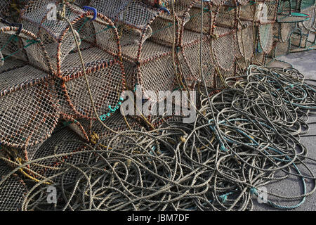 Prawn Rope Ropes on harbour in Scotland Stock Photo - Alamy