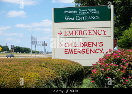 Children's hospital and Emergency entrance directions sign Austin Texas Stock Photo