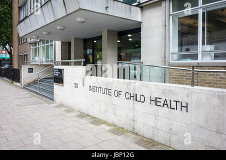 Sign outside the entrance to UCL Great Ormond Street Institute of Child Health, Guilford Street, London, UK Stock Photo