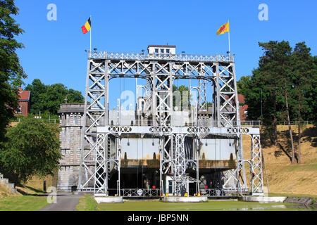 Boat Lift No. 2 (opened in 1917) at the Canal du Centre at Houdeng-Aimeries in Belgium Stock Photo