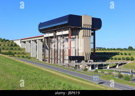The world's largest double boat lift (opened in 2002) at Strepy-Thieu , Belgium Stock Photo