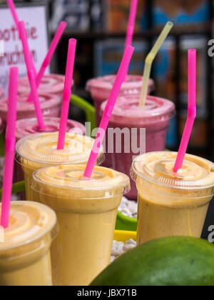 Albert Cuyp Market  near Rembrandsplein, Amsterdam, Province North Holland, Netherlands Stock Photo