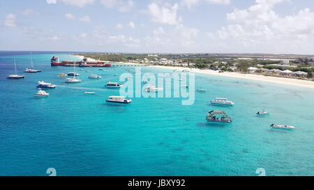 View of boats in the clear water off of Grand Turk Island Stock Photo