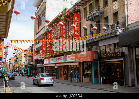 Grant Avenue, Chinatown street scene - San Francisco, California USA Stock Photo