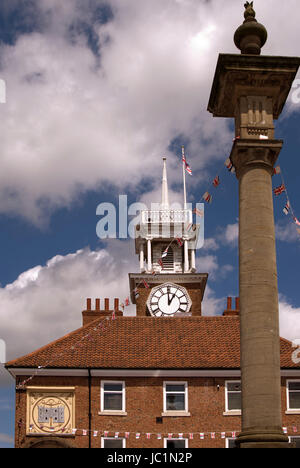 Stockton Town Hall and market cross Stock Photo