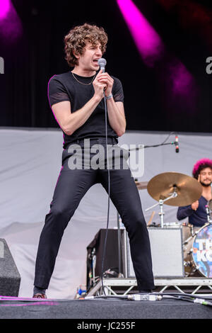 Belfast, Northern Ireland. 14 Jun 2017 - The Kooks launch the Belsonic Music Festival Stock Photo