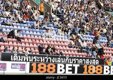 EMPTY SEATS IN STADIUM DW STADIUM DW STADIUM JJB STADIUM WIGAN ENGLAND 11 September 2010 Stock Photo