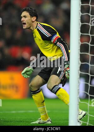 HUGO LLORIS FRANCE WEMBLEY STADIUM LONDON ENGLAND 17 November 2010 Stock Photo