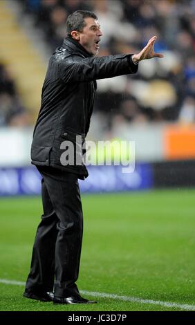 ROY KEANE IPSWICH TOWN FC MANAGER IPSWICH TOWN FC MANAGER KC STADIUM HULL ENGLAND 20 November 2010 Stock Photo