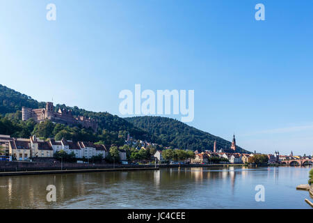The River Necke looking towards the Altstadt and Heidelberg Castle, Heidelberg, Baden-Württemberg, Germany Stock Photo