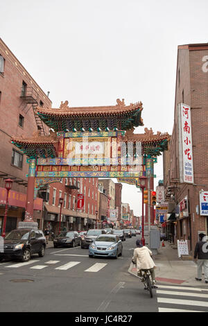 chinese friendship arch entrance to chinatown center city Philadelphia USA Stock Photo