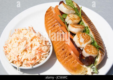 Scallop Club Po’Boy, The Savvy Sailor Restaurant, Lunenberg, Nova Scotia, Canada Stock Photo