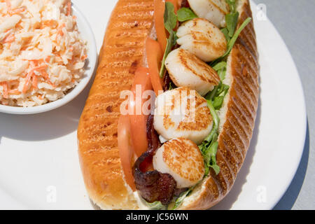 Scallop Club Po’Boy, The Savvy Sailor Restaurant, Lunenberg, Nova Scotia, Canada Stock Photo