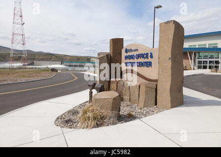 Grant County, Washington: Grant County Hydro Office and Visitor Center at Wanapum Dam. Stock Photo