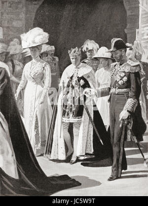 The Investiture of the Prince of Wales, Caernarvon Castle, Wales, 1911. From left to right, Mary of Teck, 1867 – 1953.  Queen consort of the United Kingdom.  Edward VIII, 1894 – 1972. Prince of Wales and future King of the United Kingdom. George V, 1865 – 1936.  King of the United Kingdom. From Hutchinson's History of the Nations, published 1915. Stock Photo