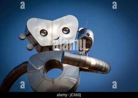 he Traveling Man, one of three stainless steel sculptures in the Deep Ellum area of Dallas, Texas Stock Photo