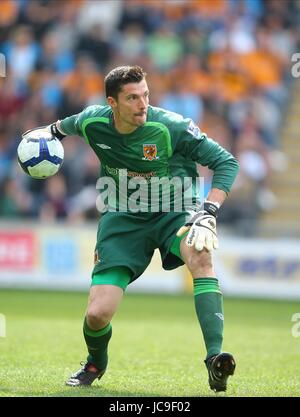 MATT DUKE HULL CITY FC HULL CITY FC KC STADIUM HULL ENGLAND 24 April 2010 Stock Photo