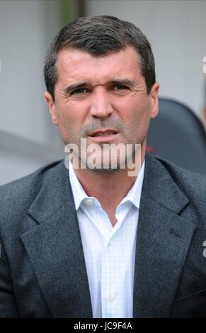 ROY KEANE IPSWICH TOWN FC MANAGER IPSWICH TOWN FC MANAGER ST JAMES PARK NEWCASTLE ENGLAND 24 April 2010 Stock Photo