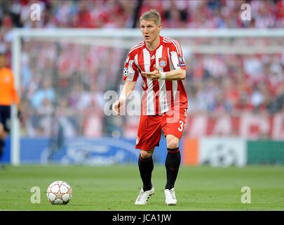 BASTIAN SCHWEINSTEIGER BAYERN MUNICH BAYERN MUNICH SANTIAGO BERNABEU MADRID SPAIN 22 May 2010 Stock Photo