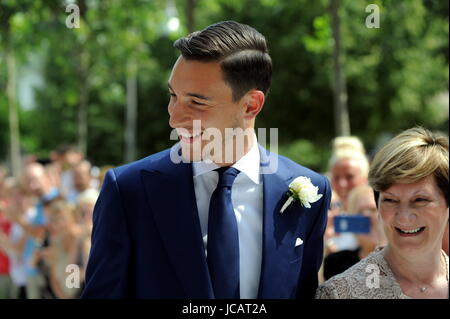 Rescaldina, Matteo Darmian's Marriage and Francesca Cormanni The defender of Mourinho's Manchester United and of the Italian National Team, MATTEO DARMIAN comes to church. Stock Photo