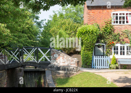 cottage canal alamy similar lapworth avon keepers stratford upon lock