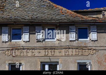 France, Haute-Loire (43), Fay-sur-Lignon, enseigne de café place de la Mairie // France, Haute Loire, Fay sur Lignon, sign Cafe du Midi on Mairie squa Stock Photo